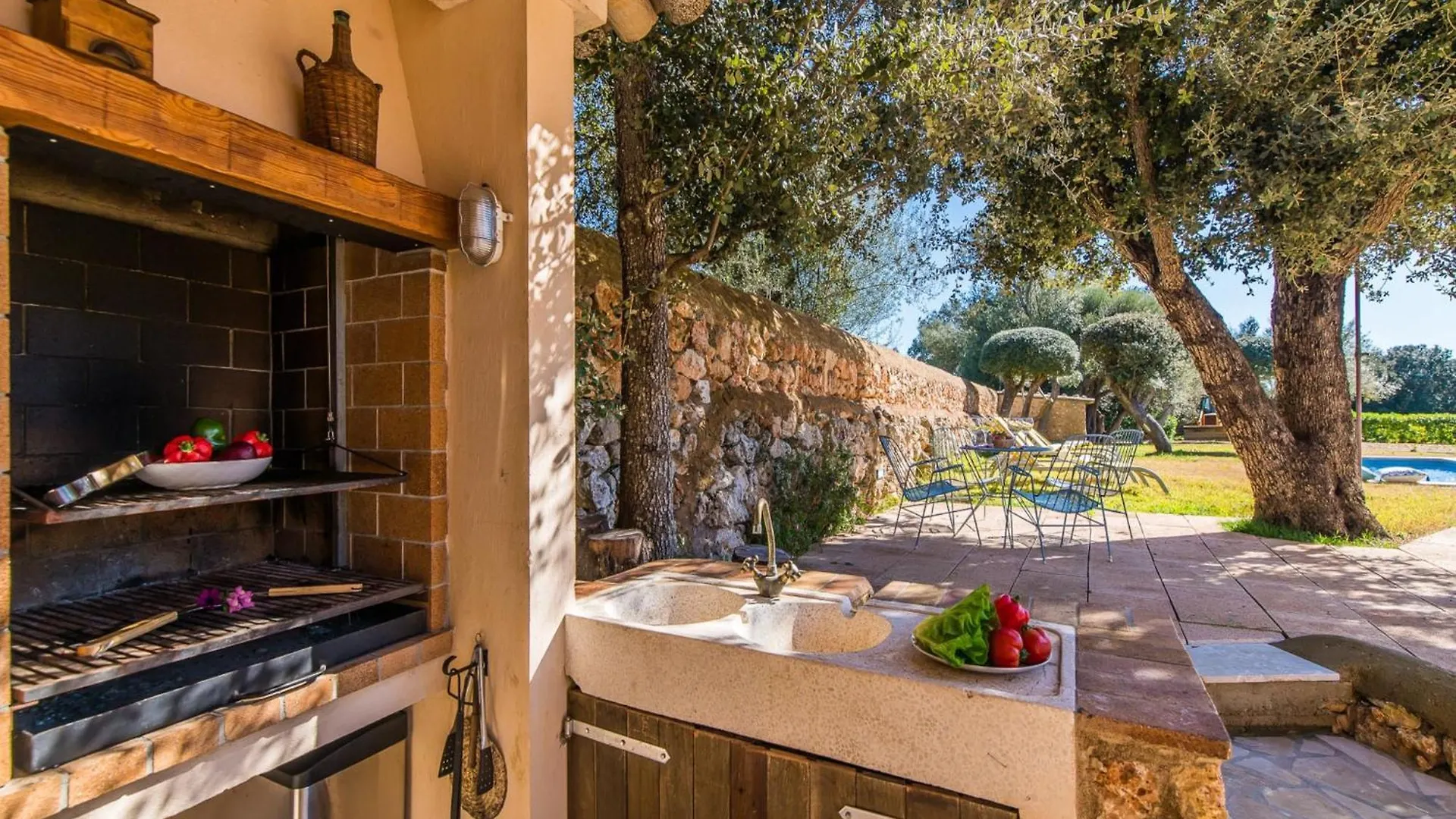 3-Bedroom Charming Villa In Mallorca 센세예스 스페인